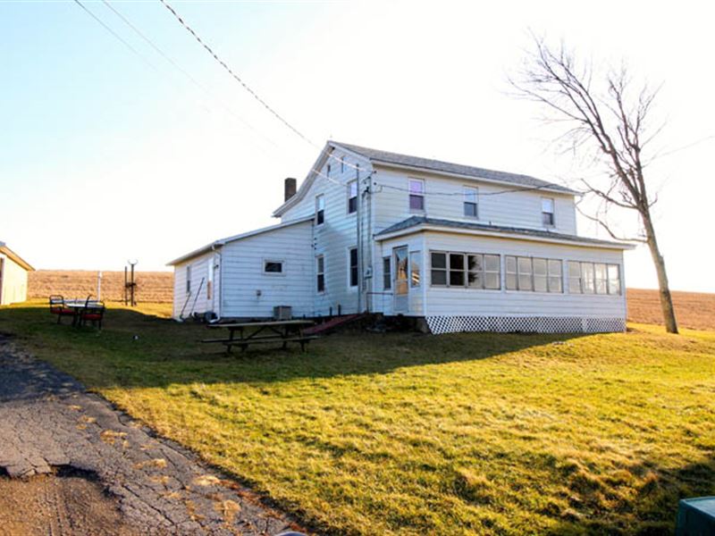 51+/- Acre Farm, Home, Outbuildings : Bloomsburg : Columbia County : Pennsylvania