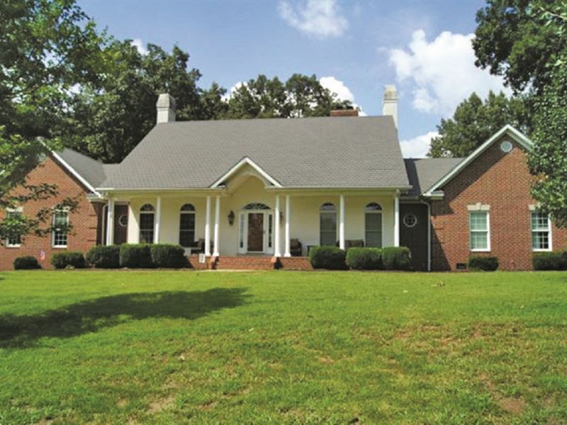 Home & Acreage Auction, Land Auction in Kentucky, 126557 AUCTIONFLIP