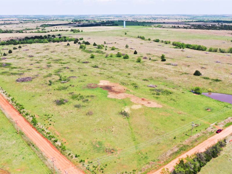 160 Acres Grass Pasture & Ponds : Mulhall : Logan County : Oklahoma