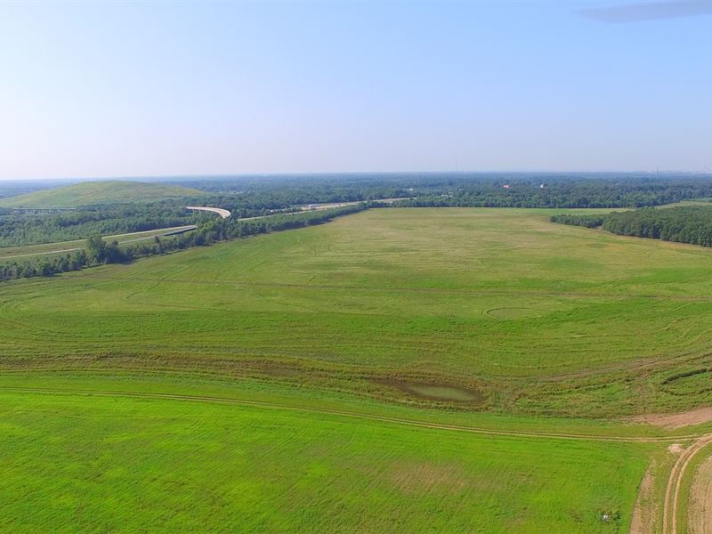 Arkansas Real Estate Auction : North Little Rock : Pulaski County : Arkansas