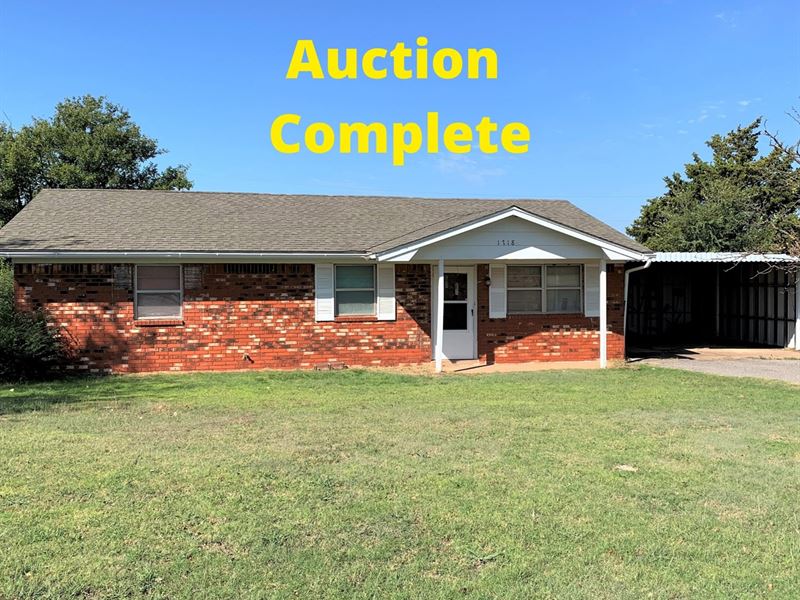 Country Home Acreage Clinton, OK : Clinton : Custer County : Oklahoma