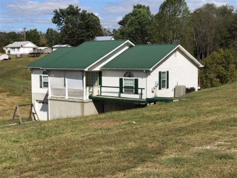 Pending Pending Home Town, Albany : Albany : Clinton County : Kentucky