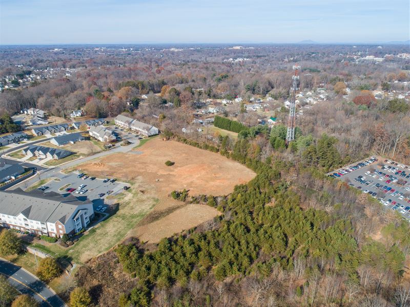 8.83+/- Acres of Land Winston Salem : Winston Salem : Forsyth County : North Carolina