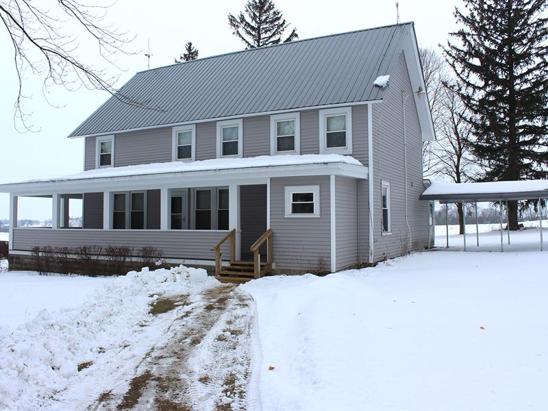 Real Estate Auction in Wisconsin : Deerfield : Dane County : Wisconsin