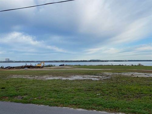 Prime Development Land : Biloxi : Harrison County : Mississippi