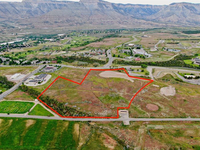 Residential Development Land : Battlement Mesa : Garfield County : Colorado