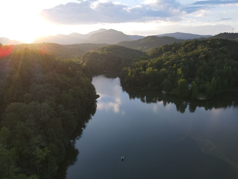 Lakefront Lot Big Mirror Lake Lake : Lake Lure : Rutherford County : North Carolina