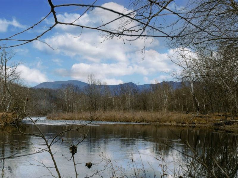 Historic Riverstone Ranch : Buchanan : Botetourt County : Virginia