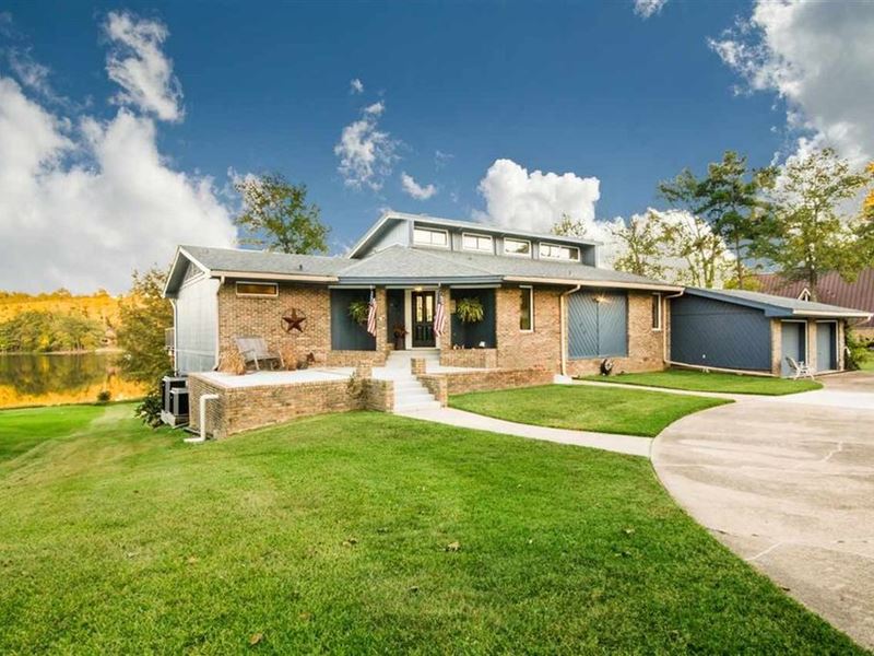 Texas Lake House Auction : Longview : Gregg County : Texas