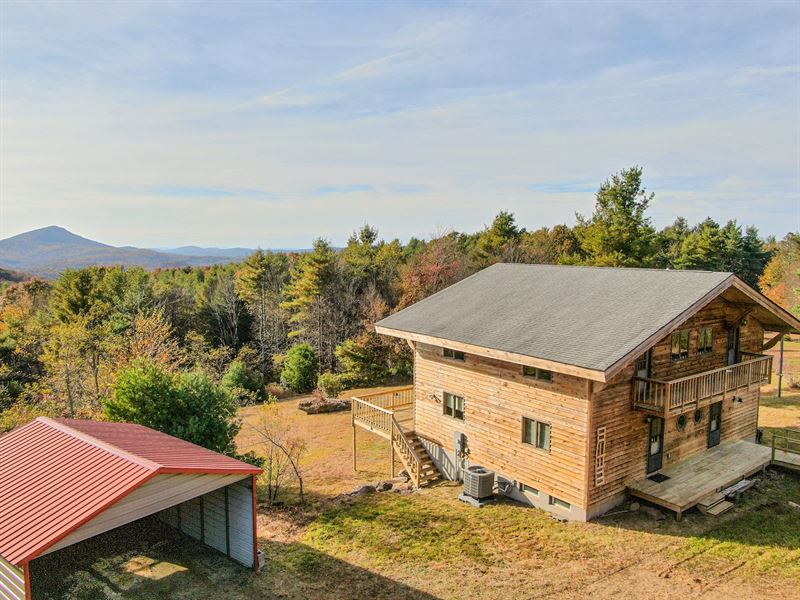 Stunning Mountain Retreat Blue : Floyd : Floyd County : Virginia