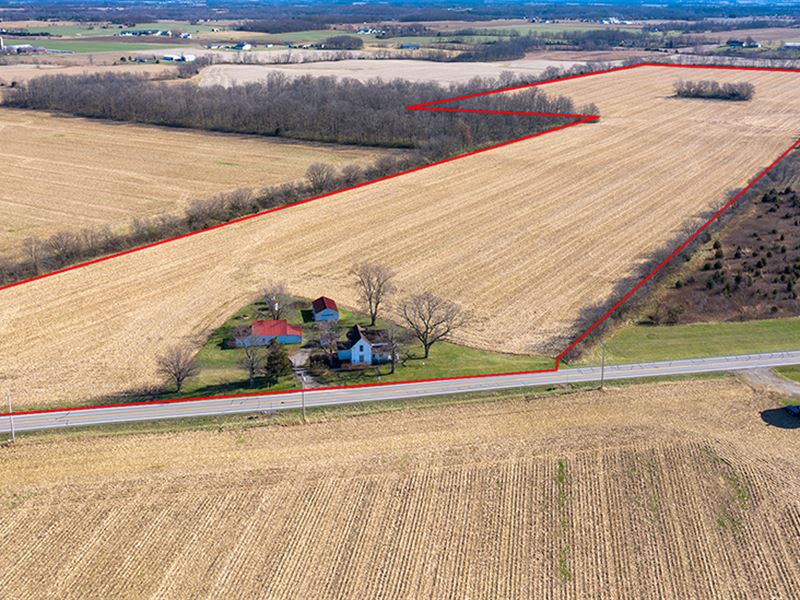 Productive Grain Farm : Leesburg : Fayette County : Ohio