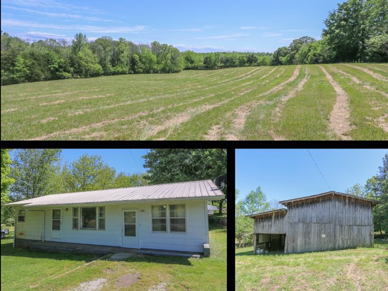 Home & Barn Near Burgess Falls : Sparta : White County : Tennessee