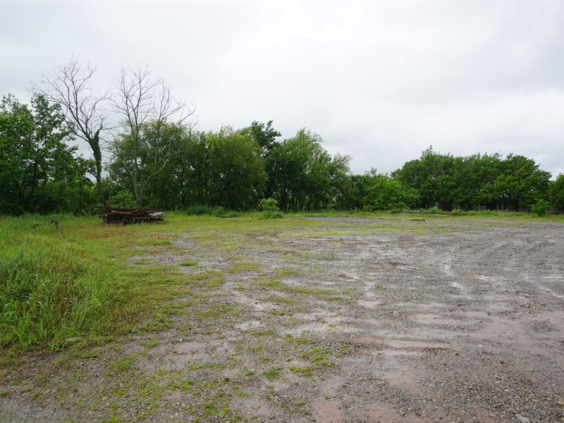 No Reserve Commercial Lots : Chandler : Lincoln County : Oklahoma