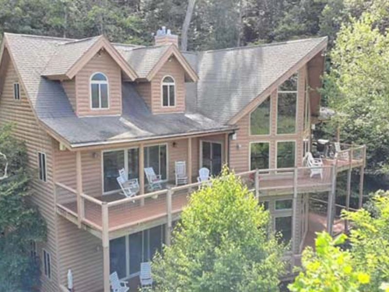 Auction, Residential, Mtn. Lodge : Dillard : Rabun County : Georgia