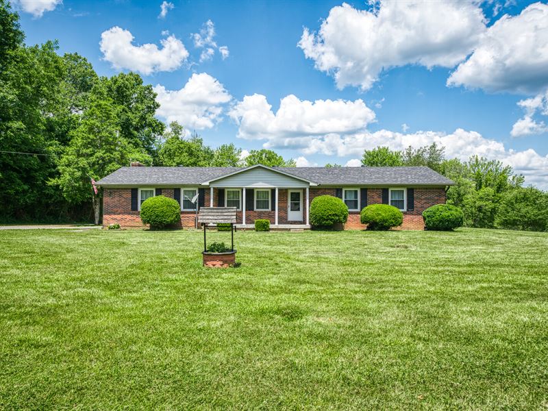 Riverfront Home & Lots : Burkesville : Cumberland County : Kentucky