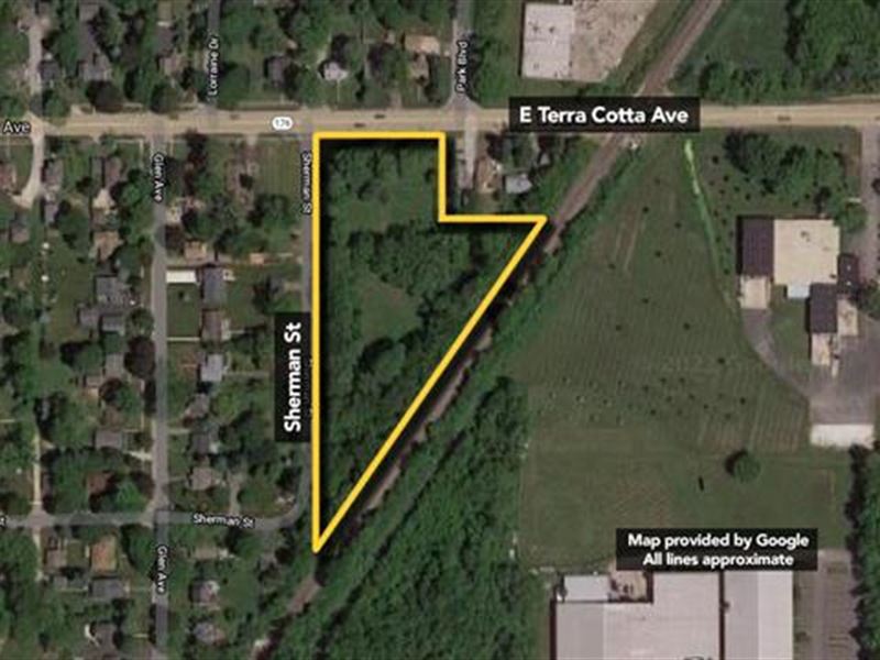 2.52 Ac in Crystal Lake, IL : Crystal Lake : McHenry County : Illinois