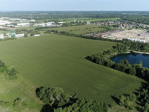 66 +/- Acres Offered In 2 Tracts : Belvidere : DeKalb County : Illinois
