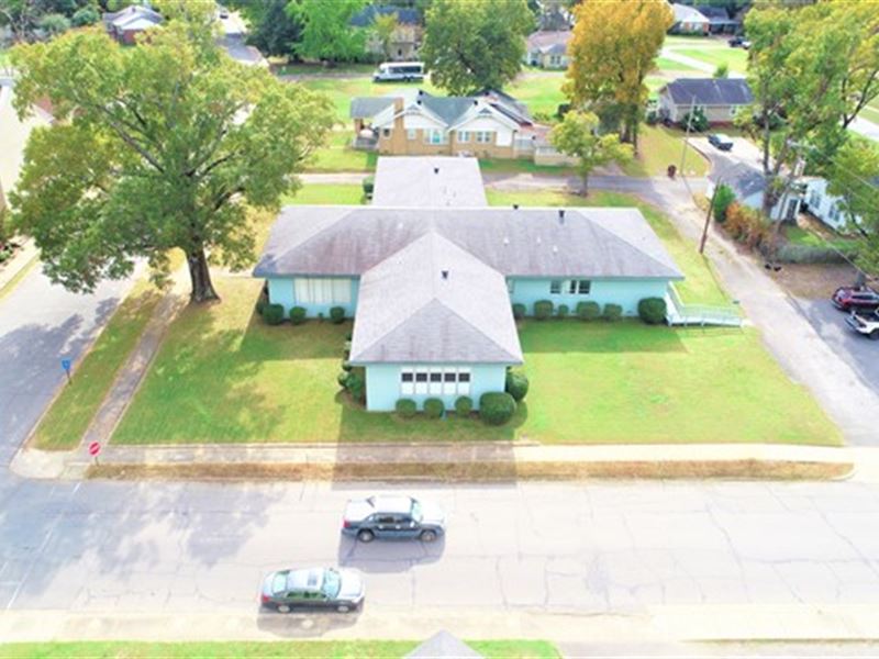 Online Auction, Office Building : Morrilton : Conway County : Arkansas