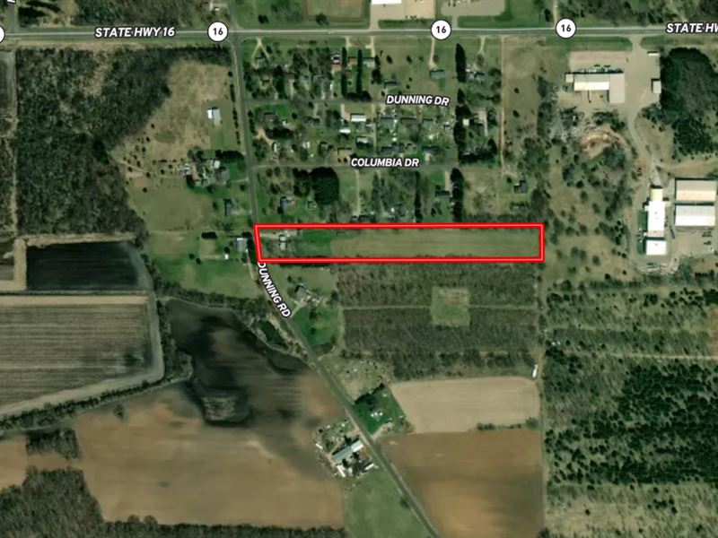 Pardeeville, WI Home Live Auction : Pardeeville : Columbia County : Wisconsin