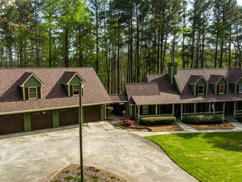 5 BR Home on Lake Allatoona : Acworth : Cobb County : Georgia
