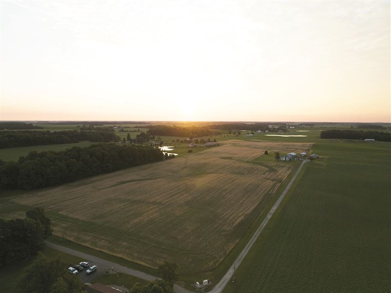 Land Auction, 106.32+/- Acres : Columbia City : Whitley County : Indiana