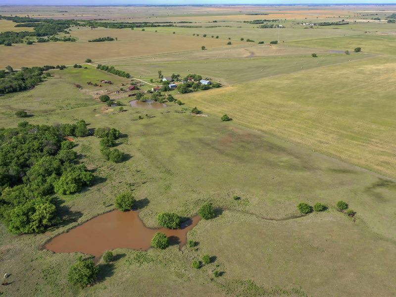 Cropland, Grassland, Hunting Land : Medford : Grant County : Oklahoma