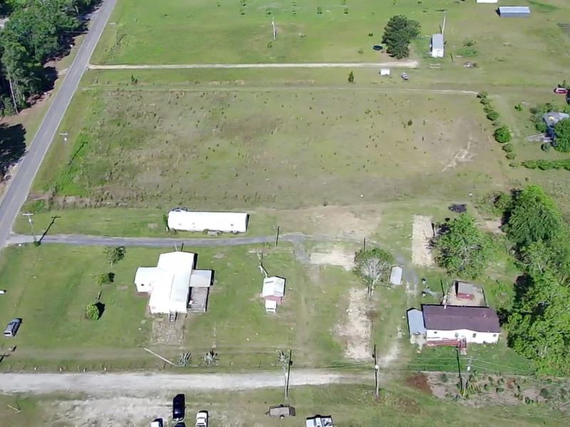 Land with Two Mobile Homes : Tifton : Tift County : Georgia
