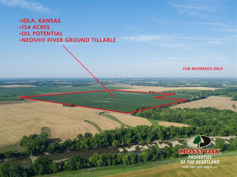 Riverfront Tillable and Oil Product : Iola : Allen County : Kansas