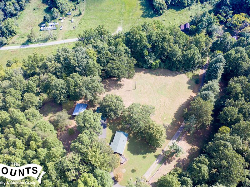 Hunter's Paradise, Bedford County : Vinton : Bedford County : Virginia