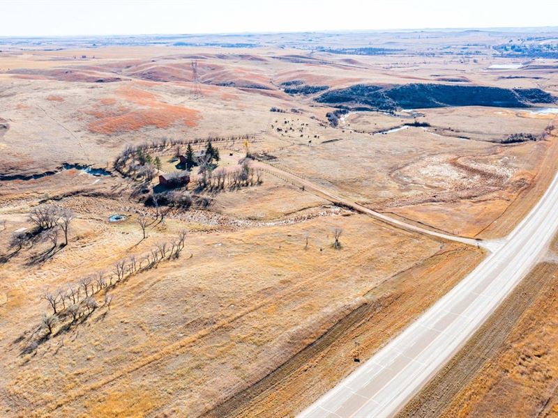 Manning 391 Acres : Killdeer : Dunn County : North Dakota