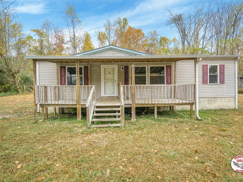 DW Mobile Home & 23+/- Acres : Livingston : Overton County : Tennessee
