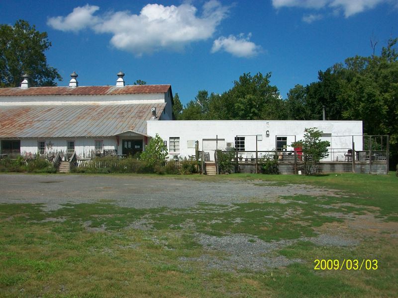 30K Sqft Building & 3.35 Acres : Sperryville : Rappahannock County : Virginia