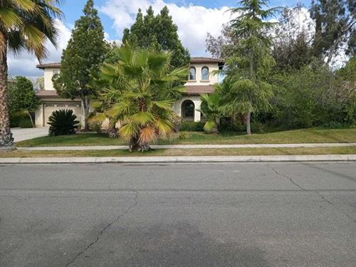 21461 Ac in Redlands, CA : Redlands : San Bernardino County : California