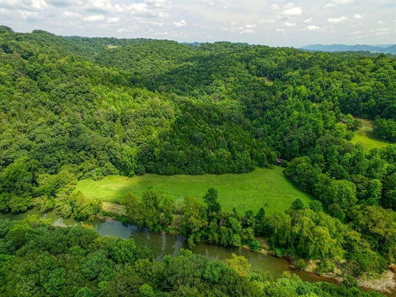 Gorgeous Riverfront Property : Harrogate : Claiborne County : Tennessee
