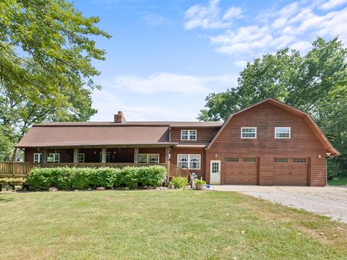 Serene 4-Br Retreat on 4.7 Acres : Kearney : Clay County : Missouri