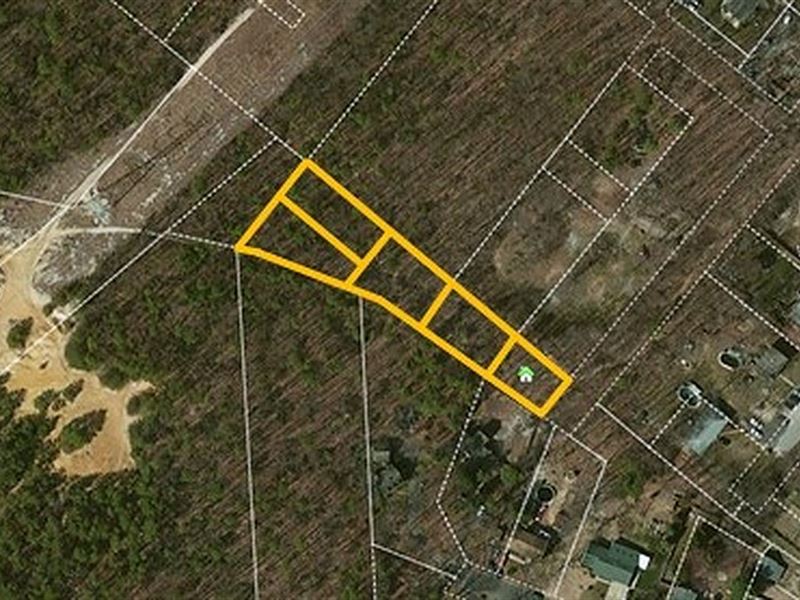 .7+/- Acre Residential Assemblage : West Berlin : Camden County : New Jersey