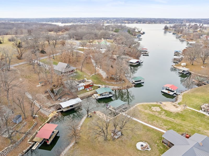 Exclusive & Scenic Lakefront Lot, Land Auction in Missouri, 365968