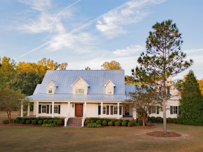 Sprawling Lowcountry Estate : Islandton : Colleton County : South Carolina
