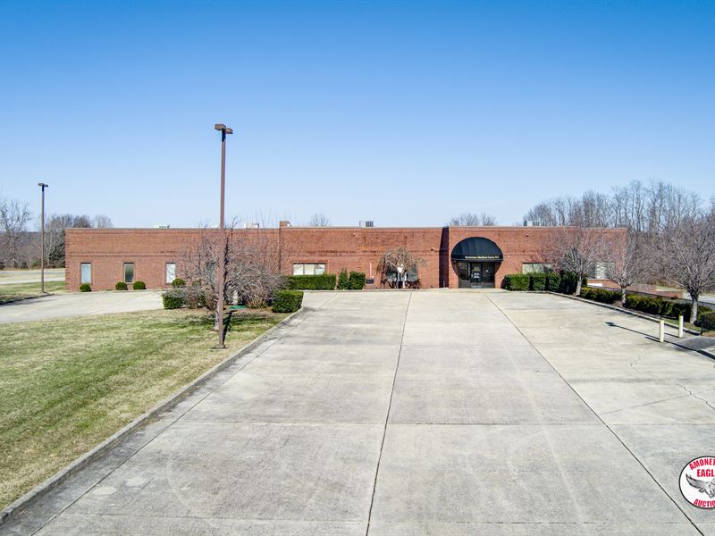 Commercial Real Estate : Byrdstown : Pickett County : Tennessee