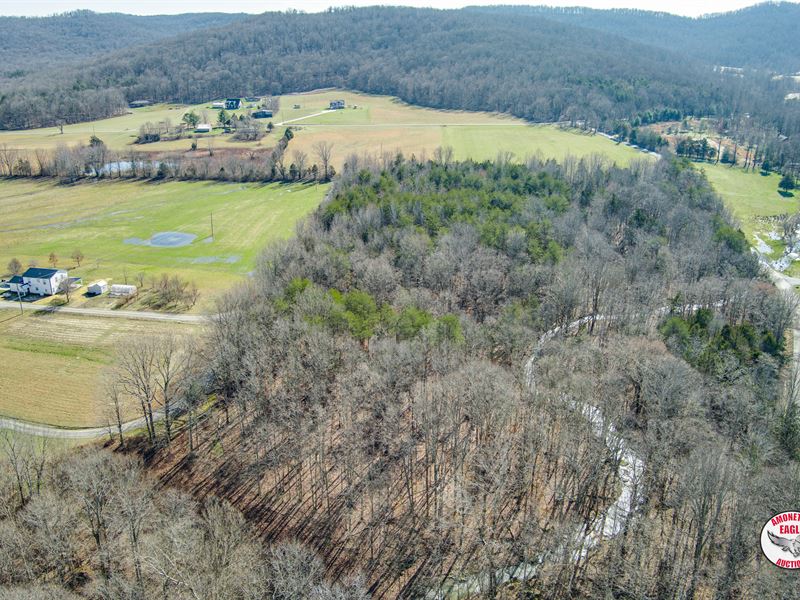 910.47+/- Acres : Cookeville : Putnam County : Tennessee