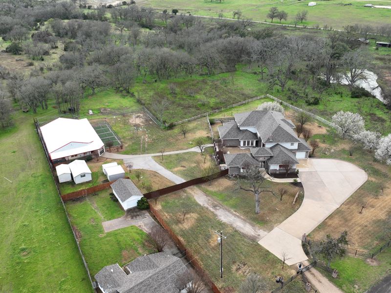 Kennel Auction in Jonesboro, Texas : Jonesboro : Coryell County : Texas