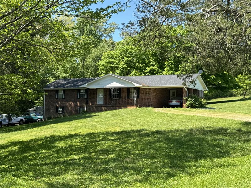 42.57+/- Prime Acres & Home : Ditty : Putnam County : Tennessee