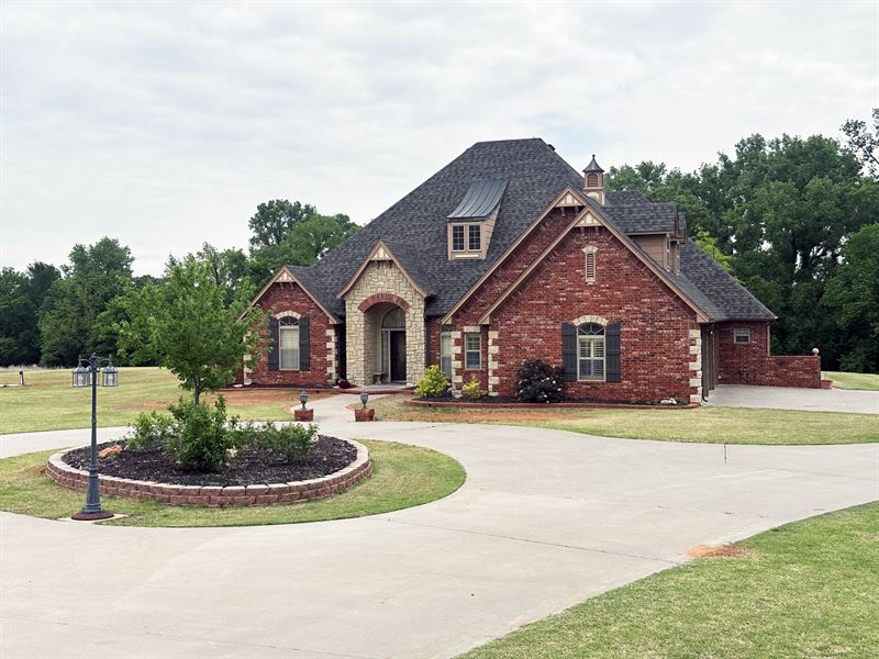 Custom Home on 59 Acres : Weatherford : Custer County : Oklahoma