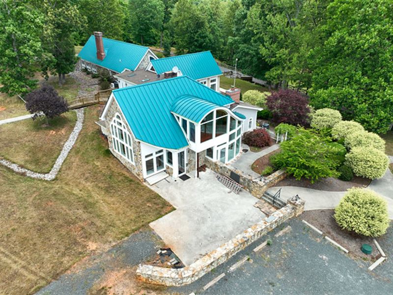 Luxurious Country Estate : Appomattox : Appomattox County : Virginia