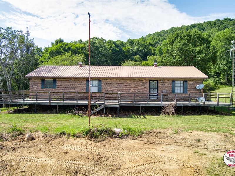 Home, Garage, 18.95+/- Ac : Livingston : Overton County : Tennessee