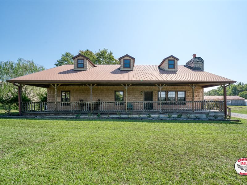 Prime 60+/- Acres & Home : Albany : Clinton County : Kentucky
