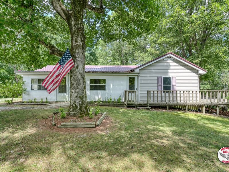 Home & 0.96+/- Ac Lot : Monterey : Putnam County : Tennessee