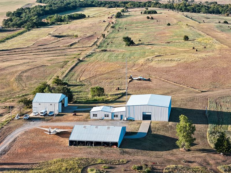 Oklahoma Airport and Land for Sale : Ninnekah : Grady County : Oklahoma