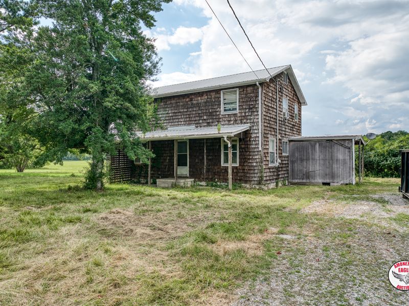 Home & 21.55 /- Acres : Cookeville : Putnam County : Tennessee