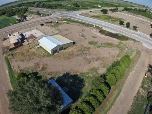 Auction, 3 Lots Tucumcari NM Comme : Tucumcari : Quay County : New Mexico